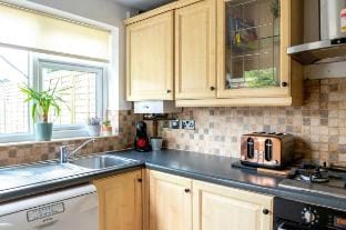 #01 Coleshill Townhouse Sleeps 6! NEC 7mins|BHX Vacation rental in Metropolitan Borough of Solihull