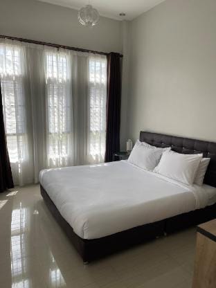 Khwanlom House B1 | 1BR Apt Vacation rental in Thailand