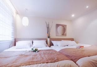 Hongdae도보9분#연트럴파크3분# 6인#리모델링#짐보관 Apartment in Seoul
