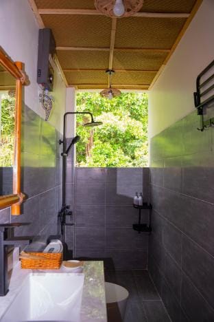 Forest Stilt House Bungalow – Private King Retreat Vacation rental in Phu Quoc