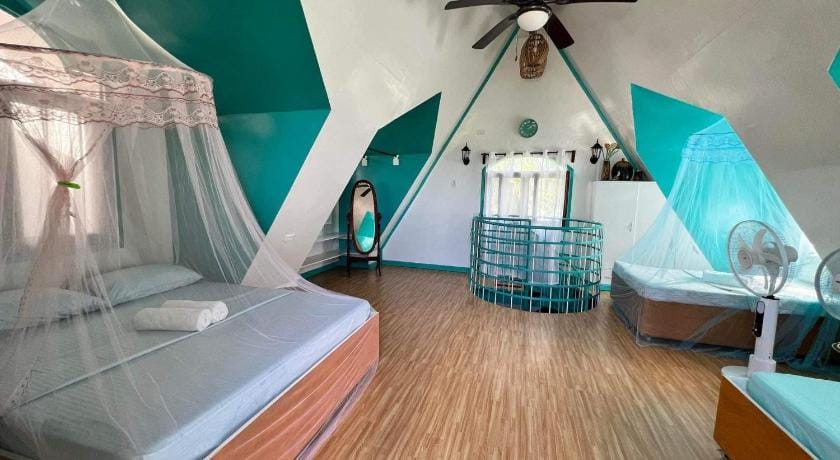 Casa De Moore Siargao - Ocean View Villa Hotel in General Luna
