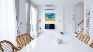 Villa Grega Santorini Vacation rental in Bali