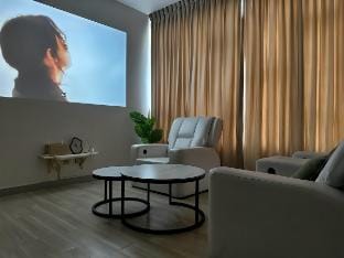 Movie Vibes 2BR4pax Creamy Zen Austin Regency Vacation rental in Johor Bahru
