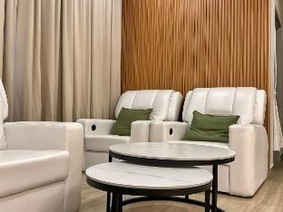 Movie Vibes 2BR4pax Creamy Zen Austin Regency Vacation rental in Johor Bahru