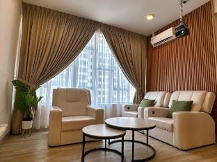 Movie Vibes 2BR4pax Creamy Zen Austin Regency Vacation rental in Johor Bahru