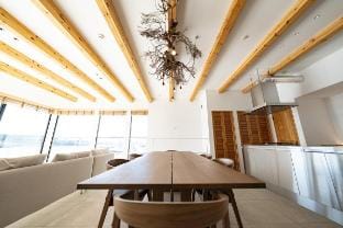 theView 三浦市晴海町！目の前が海の絶景！高級Villa貸切！サウナ、BBQ可能！最大10名 Vacation rental in Kanagawa Prefecture