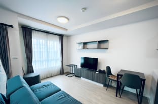 Studio Near Mall+Street Parking Vacation rental in Chiang Mai