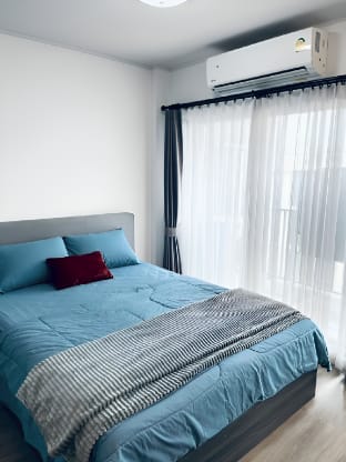 Studio Near Mall+Street Parking Vacation rental in Chiang Mai