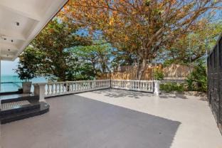 Palm Villa 109 siêu phẩm giáp biển Villa in Vung Tau