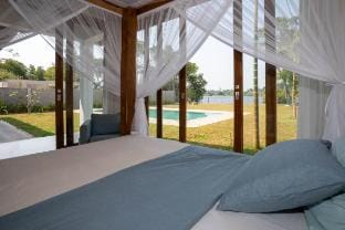 Vegan B&B by the river, 'Gaia' plantbased Vacation rental in Western Province
