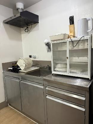 Sweet stay at Lily Apartment in Manila City