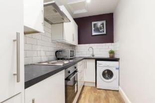 Lovely 2-Bed Town Centre Duplex Apartment Apartment in Cheltenham