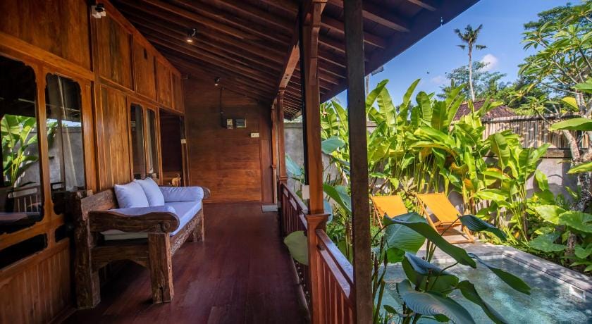 Kerjim Wooden Villa Hotel in Blahbatuh