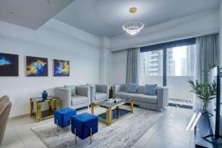 Luxurious 3BDR in Downtown with Burj Khalifa View Vacation rental in Dubai