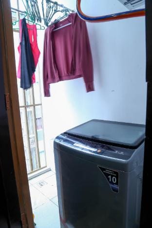 Maribago Fully Furnished & Convenient near Beaches Apartment in Lapu-Lapu City