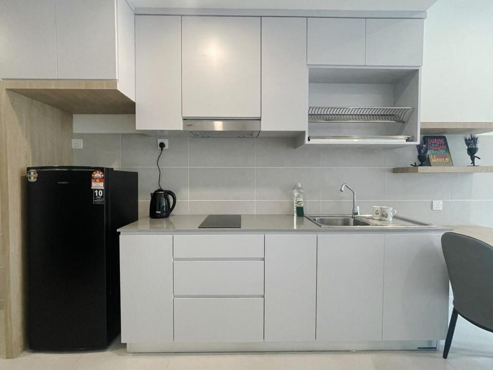 Spacious 2BR 2BA @ d’Millenia Vacation rental in Kuching