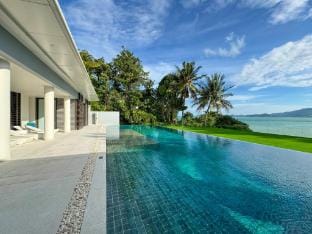 普吉岛静海Yamu海角超奢华海景5+1卧泳池别墅 Villa in Pa Klok