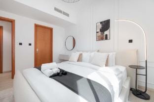 The Greens for 2 people in Great Location Apartment in Dubai