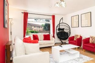 Elegant 5Bed Home, Parking, City Centre, Sleeps 10 Vacation rental in Edinburgh