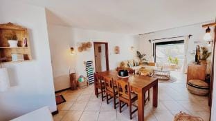 SEAS the DAY luxury seafront Apartment in Grand Baie
