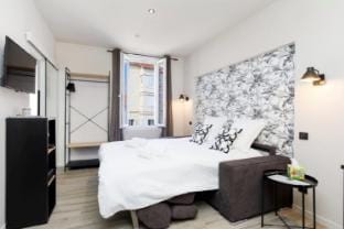 Superbe studio centre ville proche palais  Apartment in Cannes