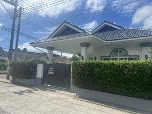 P?House @ Sinsuk Thanee Village Vacation rental in Phuket