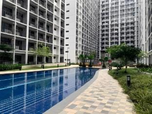MOA Shore 2 One1 BR w/balcony w/NeTFLIX Apartment in Pasay