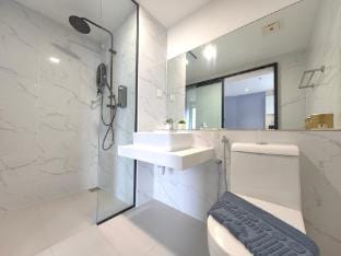 JUNE Homestay @ Vetro11 2BR 4Pax Mountain View Apartment in Kota Kinabalu