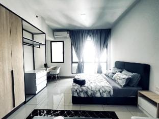 Ena Homes @ Alinea (WiFi, Smart TV and 1 Carpark) Apartment in Selangor, Malaysia