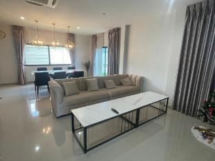 Maxim house Vacation rental in Bangkok