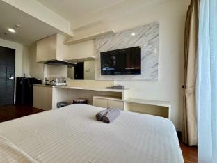 HAI Home 2918 Cozy & Sea View at Citra Plaza Apartment in Riau Islands, Indonesia