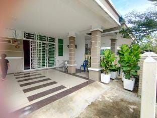 Wadihana Homestay Kangar(muslim only) Vacation rental in Kedah