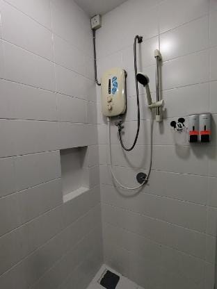 Trefoil Relax 1-4pax Suite,SetiaAlam SCCC,FreeWifi Vacation rental in Selangor, Malaysia