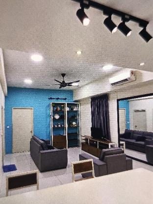 SINARAN MJS HOLDING HOMESTAY  Vacation rental in Kota Kinabalu