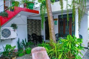 Sigiri Tarushan Homestay B&B | Deluxe Family Room Vacation rental in Dambulla