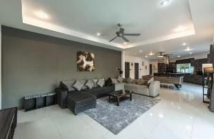 *Quiet4Br w/ Pool Table, 3 Min to Rawai Beach V161 Villa in Rawai