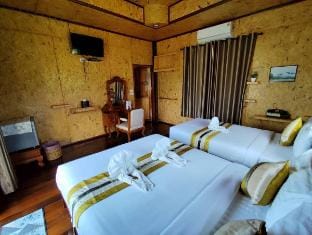 Fanggi Farmstay : Baan HedFang Vacation rental in Laos