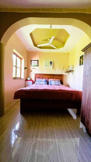 Three-rooms Safehouse Vacation rental in Central Visayas