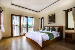 Central Ubud Modern Apartments + Private Kitchen Vacation rental in Marga