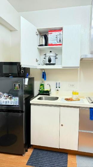 Room in Manila | Stay @ Azure Beach Resort Vacation rental in Paranaque