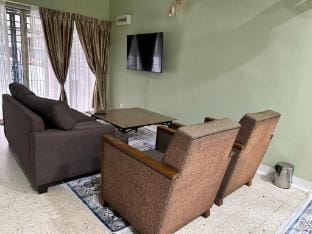 Newly Renovated Terrace House Vacation rental in Federal Territory of Kuala Lumpur