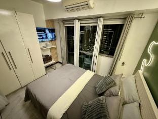 A.M Nook Rockwell City Lights Vacation rental in Manila City