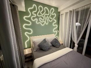 A.M Nook Rockwell City Lights Vacation rental in Manila City