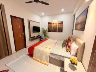 Couple Canvas- Luxurious 1-BHK Peaceful Apartment Apartment in Jaipur