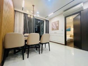 CĂN HỘ CAO CẤP 2 PHÒNG NGỦ Ở HÀ ĐÔ CENTROSA Apartment in Ho Chi Minh City