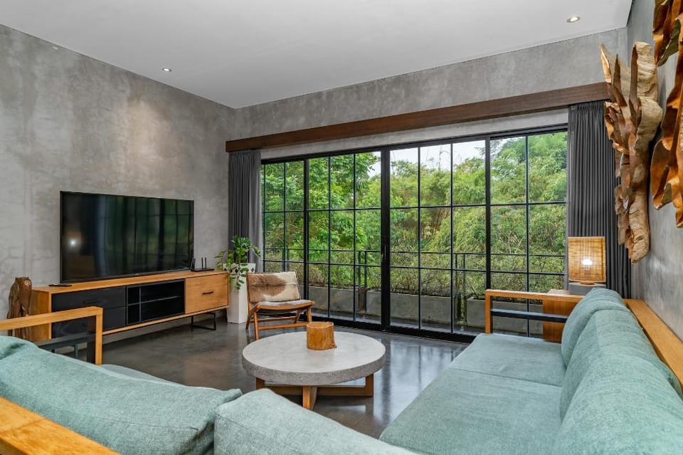 Amarell Ubud - Private Luxury Villa Hotel in Sukawati