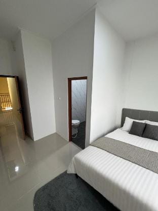 Hostel PadelMas GIIC KITIC Deltamas Cikarang Pusat Vacation rental in West Java