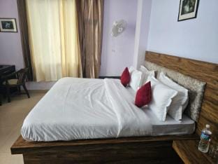 Green Valley Waknaghat by Vairagya Hospitality Vacation rental in Himachal Pradesh
