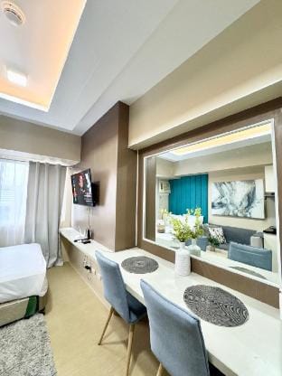 Cozy-Studio Unit. Vacation rental in Iloilo City