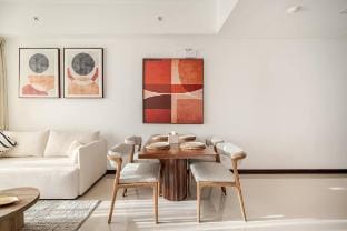 Luxury 2 Bed at Trizen by Resident Villas Vacation rental in Colombo